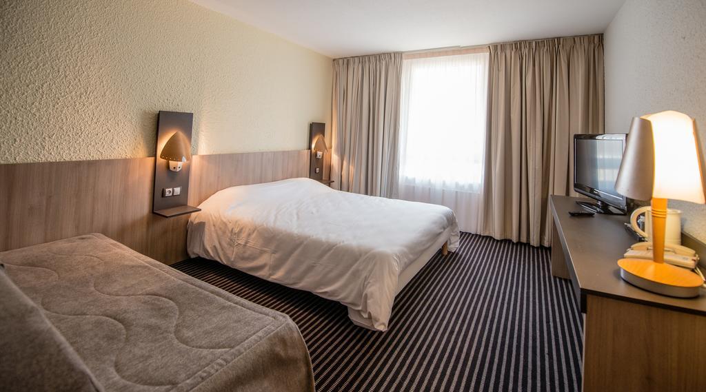 Hotel Kyriad Le Creusot 3*