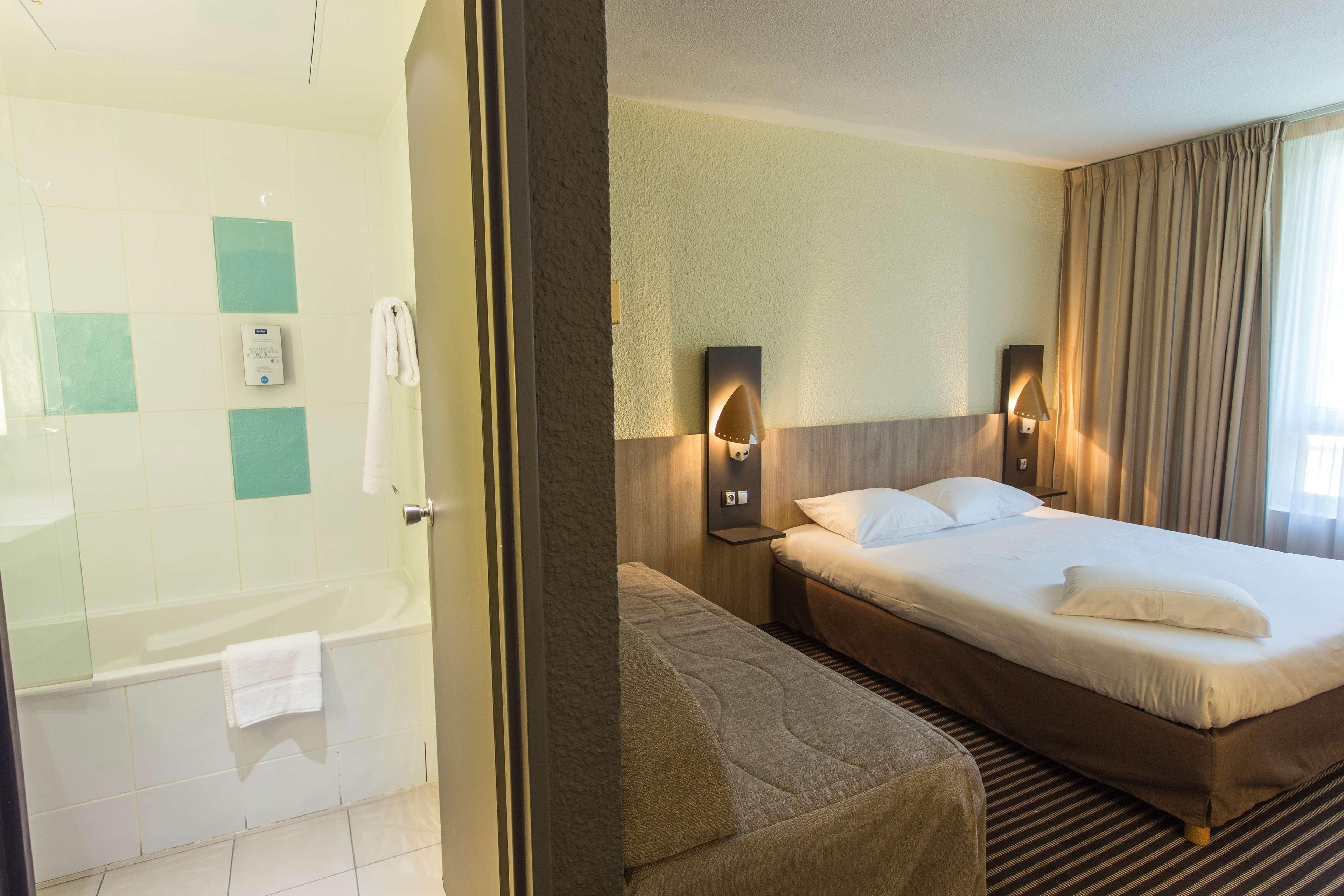 Kyriad Le Creusot 3*